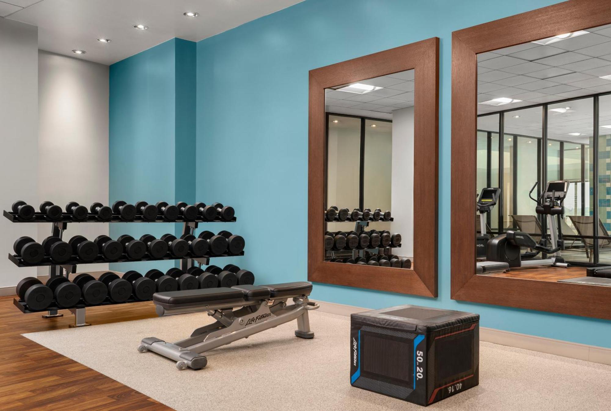 Doubletree By Hilton Hartford Downtown Hotel Екстериор снимка