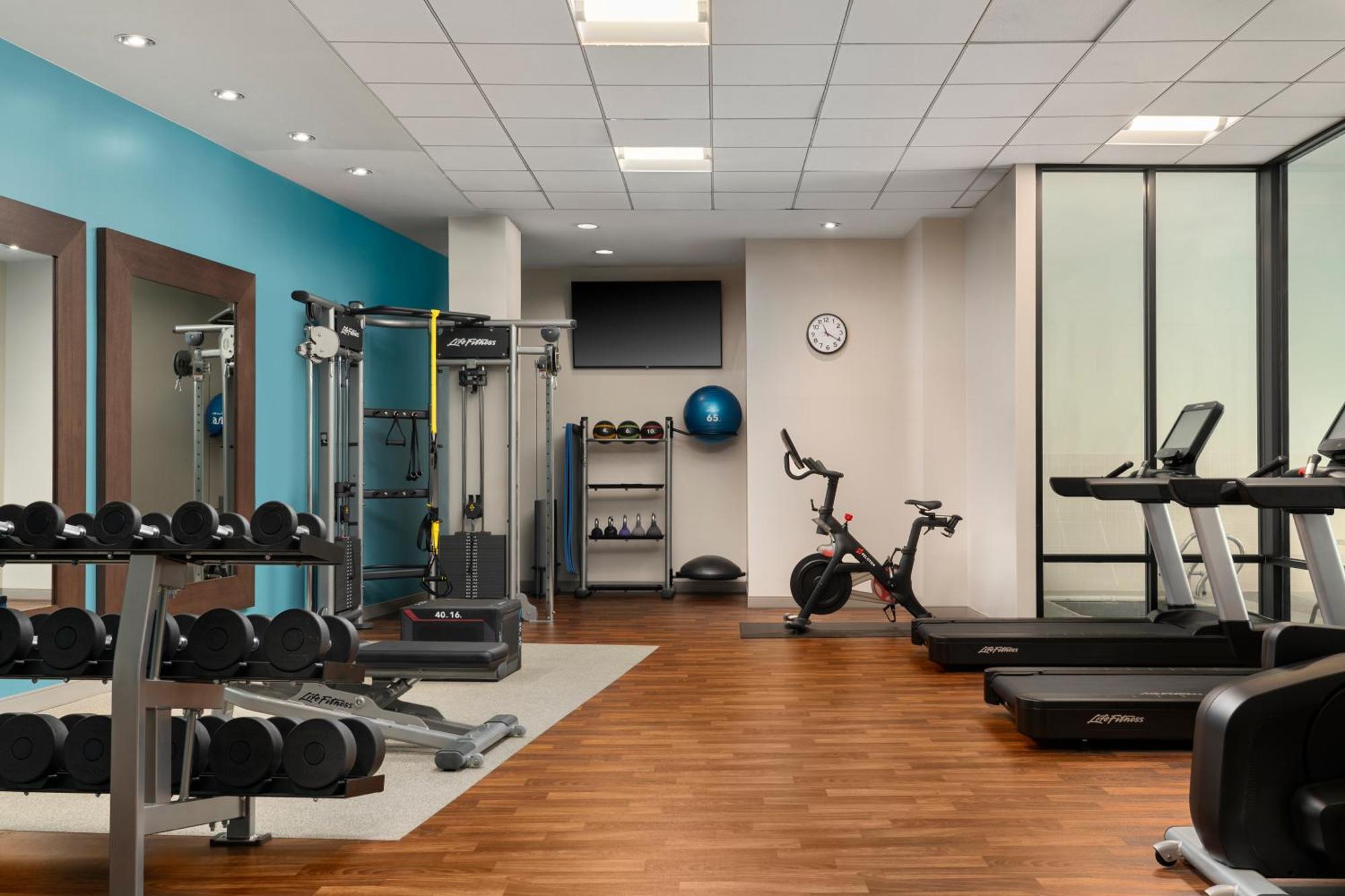 Doubletree By Hilton Hartford Downtown Hotel Екстериор снимка