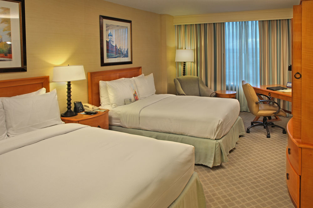 Doubletree By Hilton Hartford Downtown Hotel Екстериор снимка