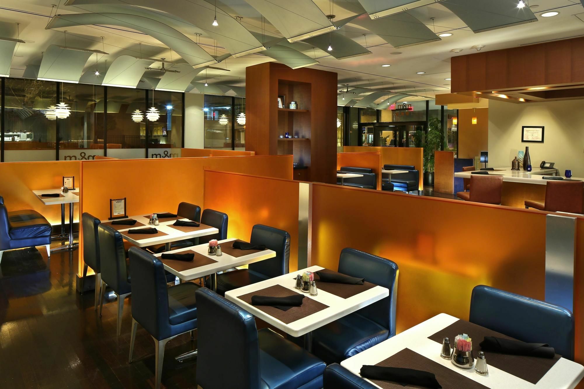 Doubletree By Hilton Hartford Downtown Hotel Екстериор снимка